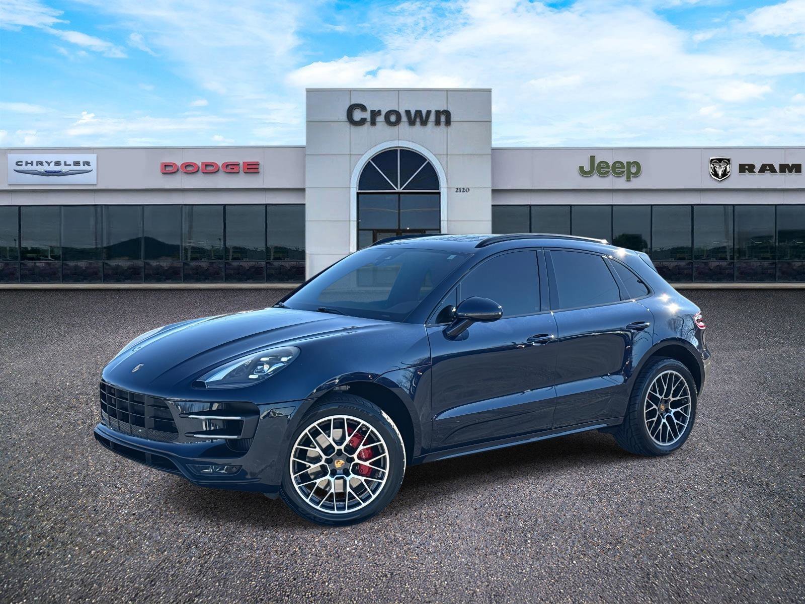 2017 Porsche Macan Turbo's photo