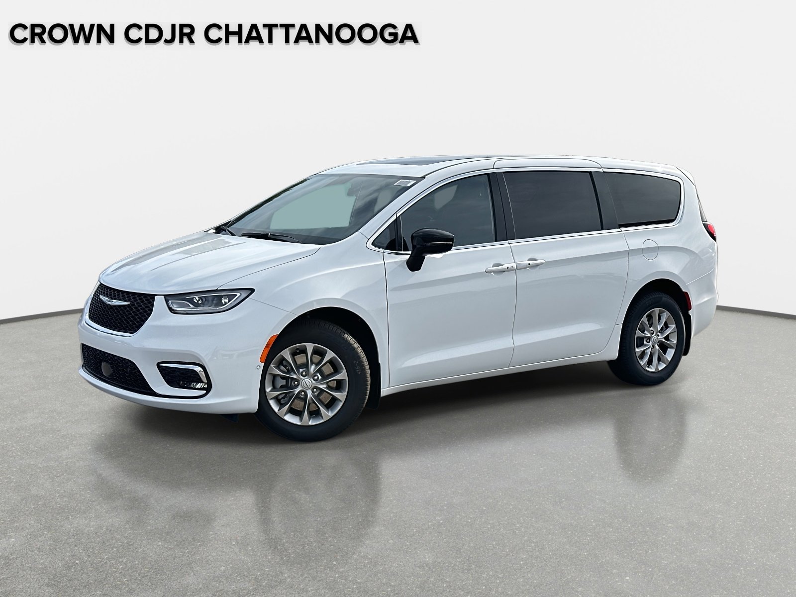 2026 Chrysler Pacifica Select AWD's photo