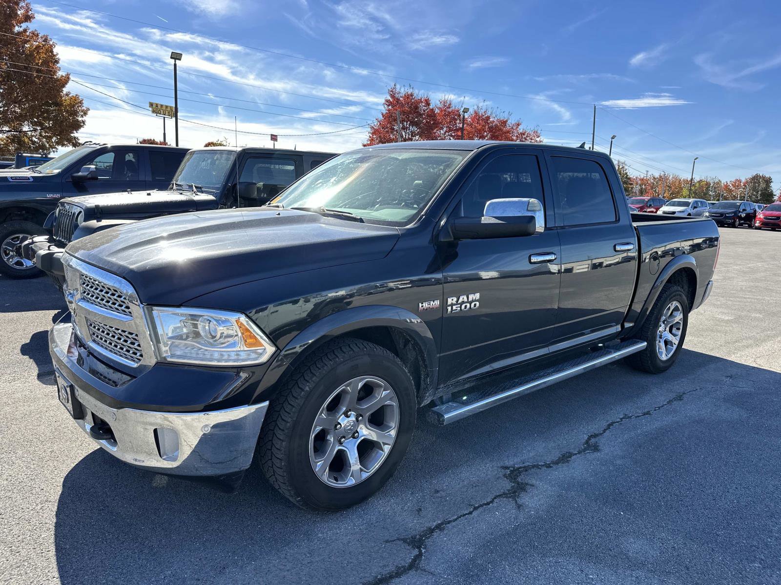 2016 RAM Ram 1500 Pickup Laramie
