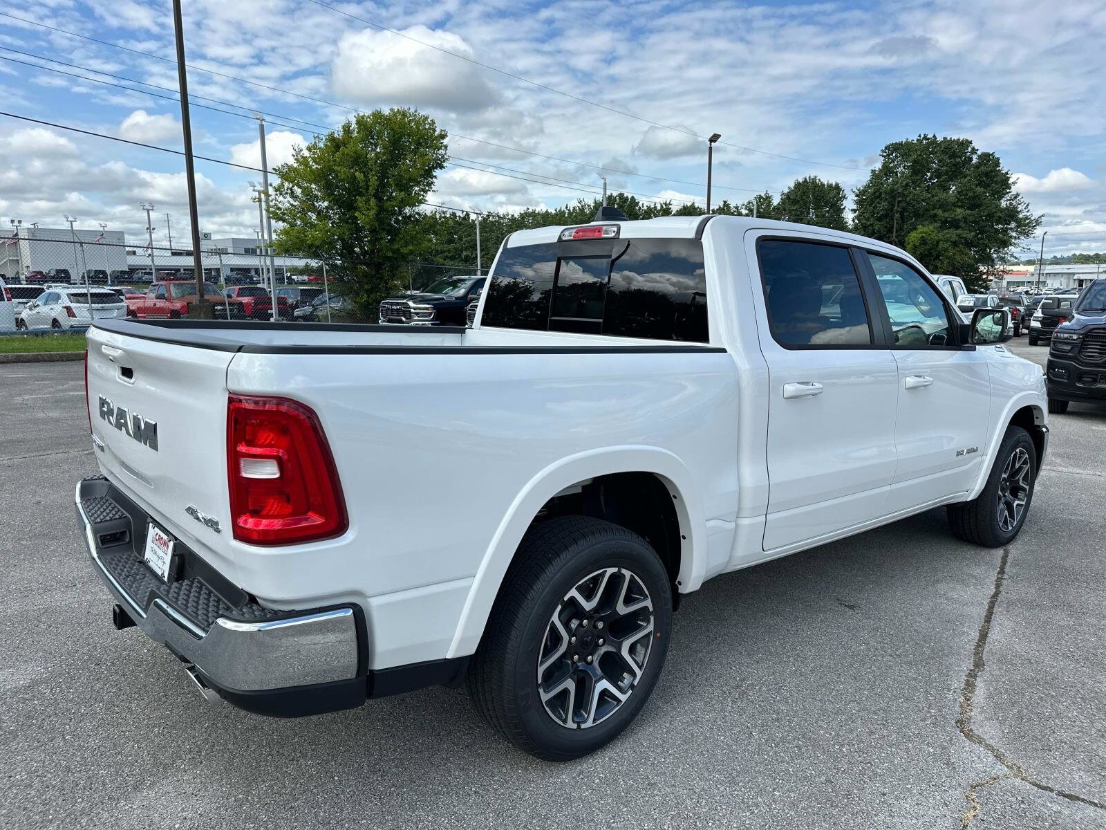 2026 Ram 1500 Laramie photo 4