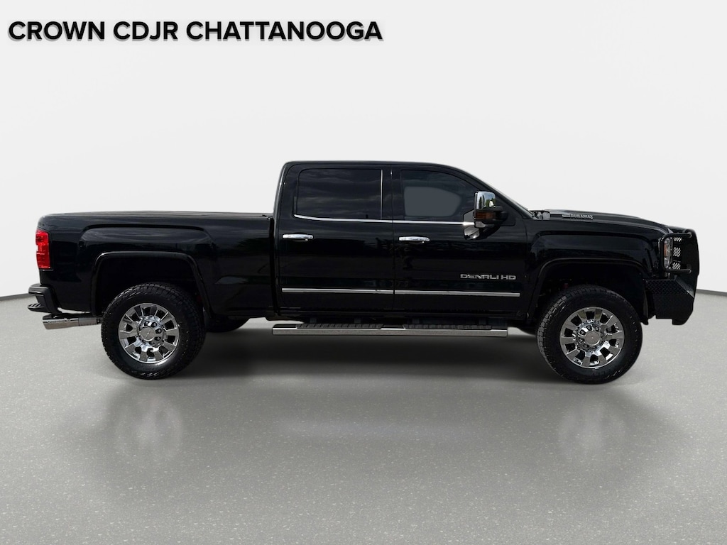 Used 2019 GMC Sierra 2500HD Denali 4WD Crew Cab 153.7 Denali