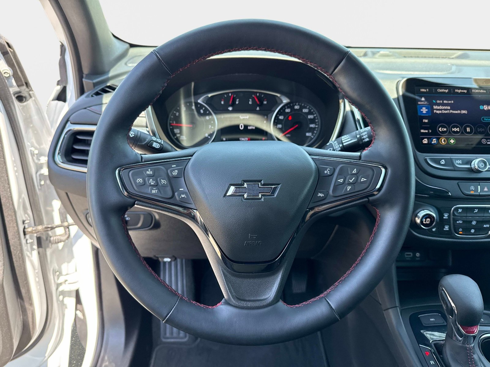 2024 Chevrolet Equinox RS - Photo 28