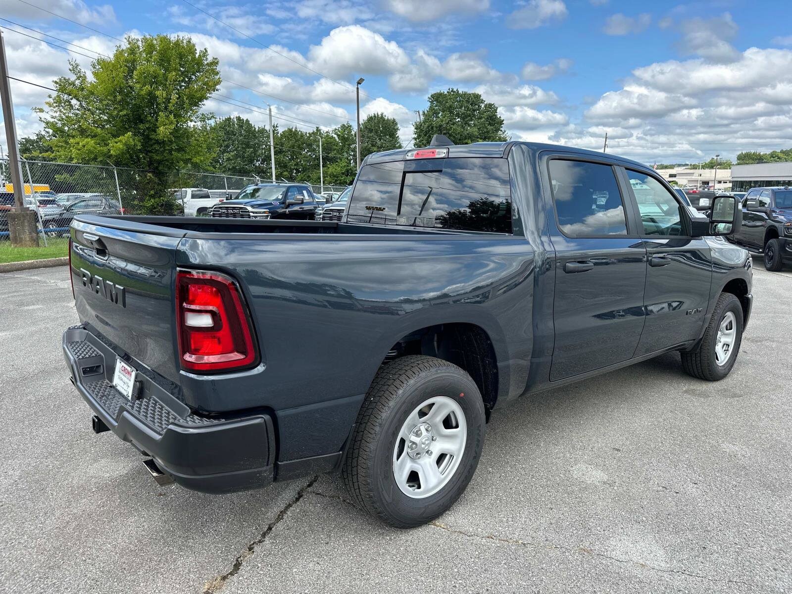 2026 Ram 1500 Tradesman photo 4
