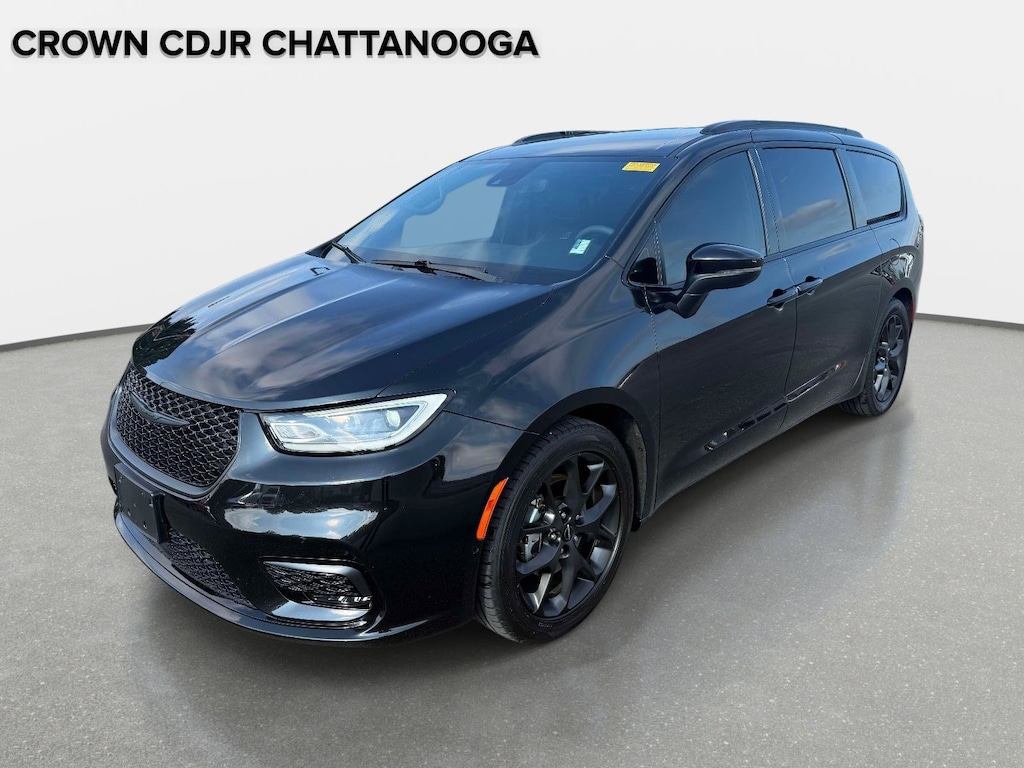 Used 2023 Chrysler Pacifica Touring L Touring L FWD