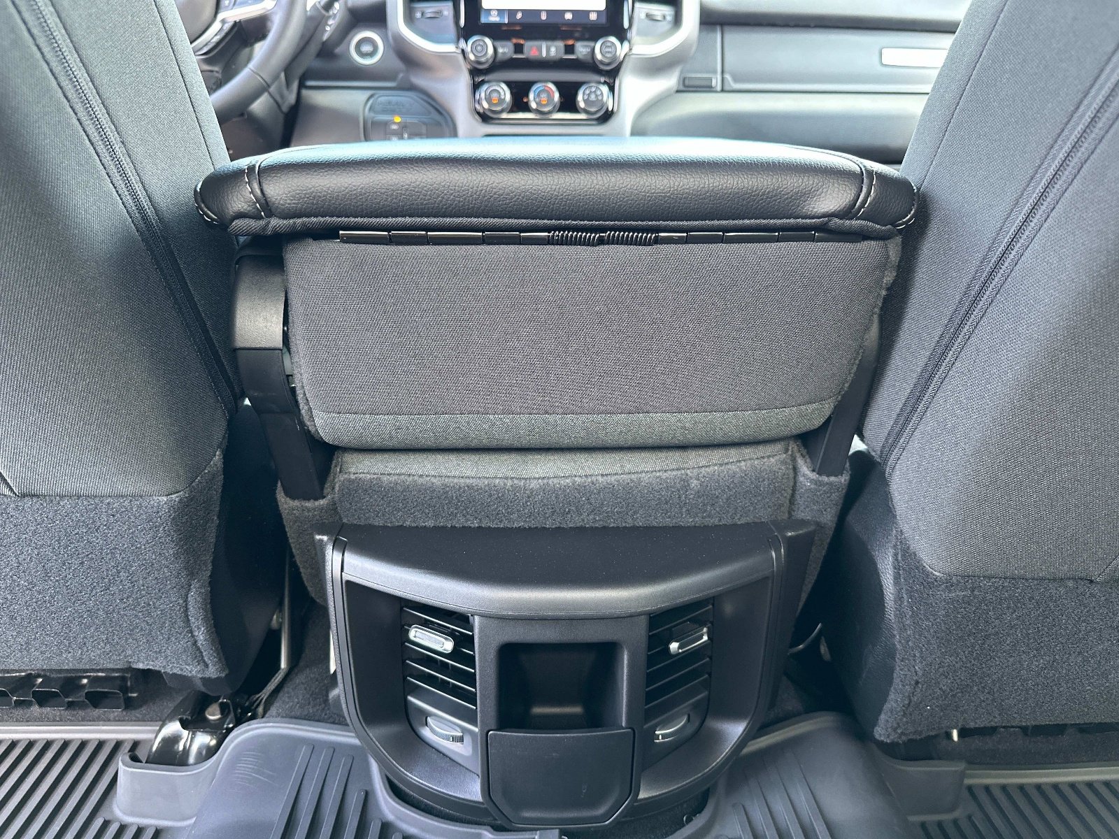 2025 RAM 2500 Big Horn - Photo 16