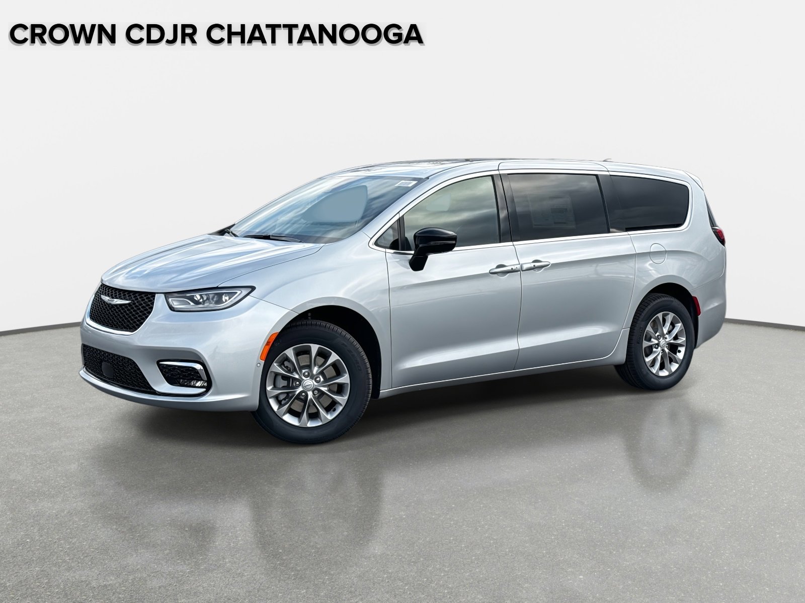 2026 Chrysler Pacifica Limited AWD's photo