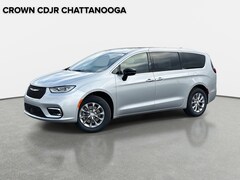 2026 Chrysler Pacifica Limited Passenger Van
