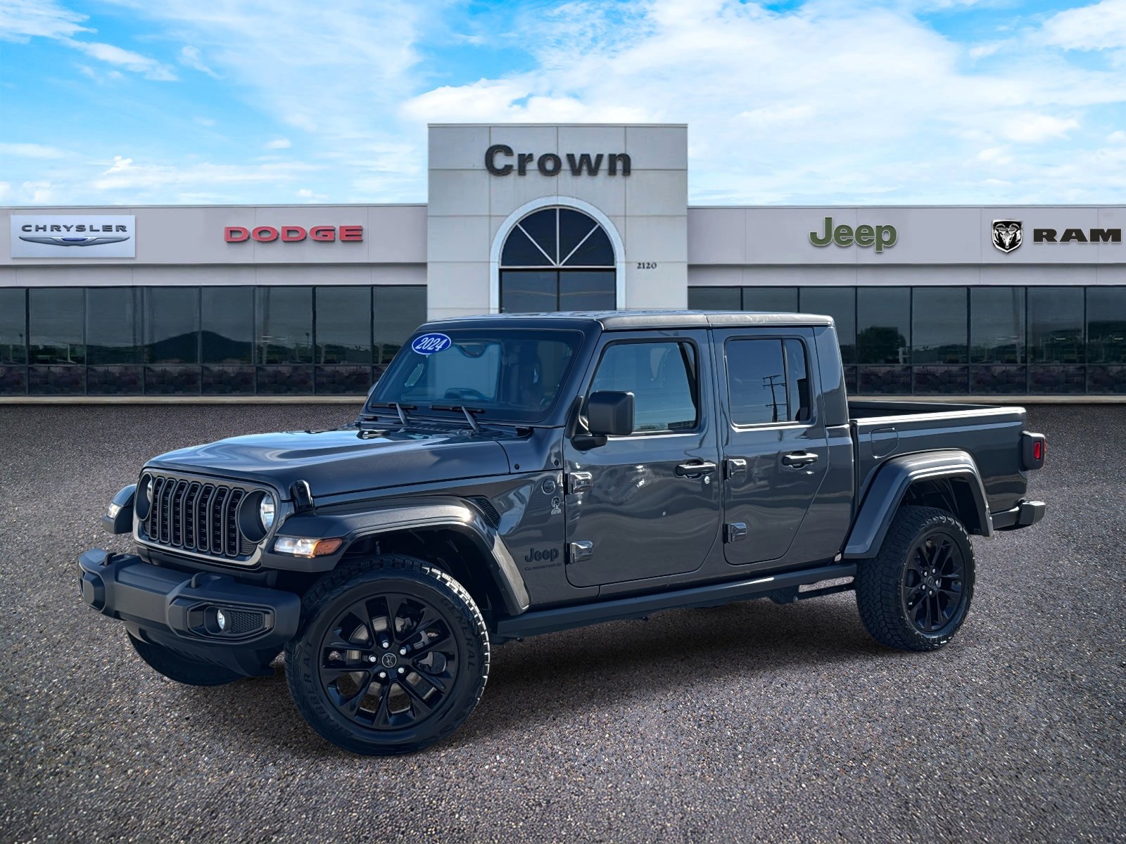2024 Jeep Gladiator Nighthawk's photo