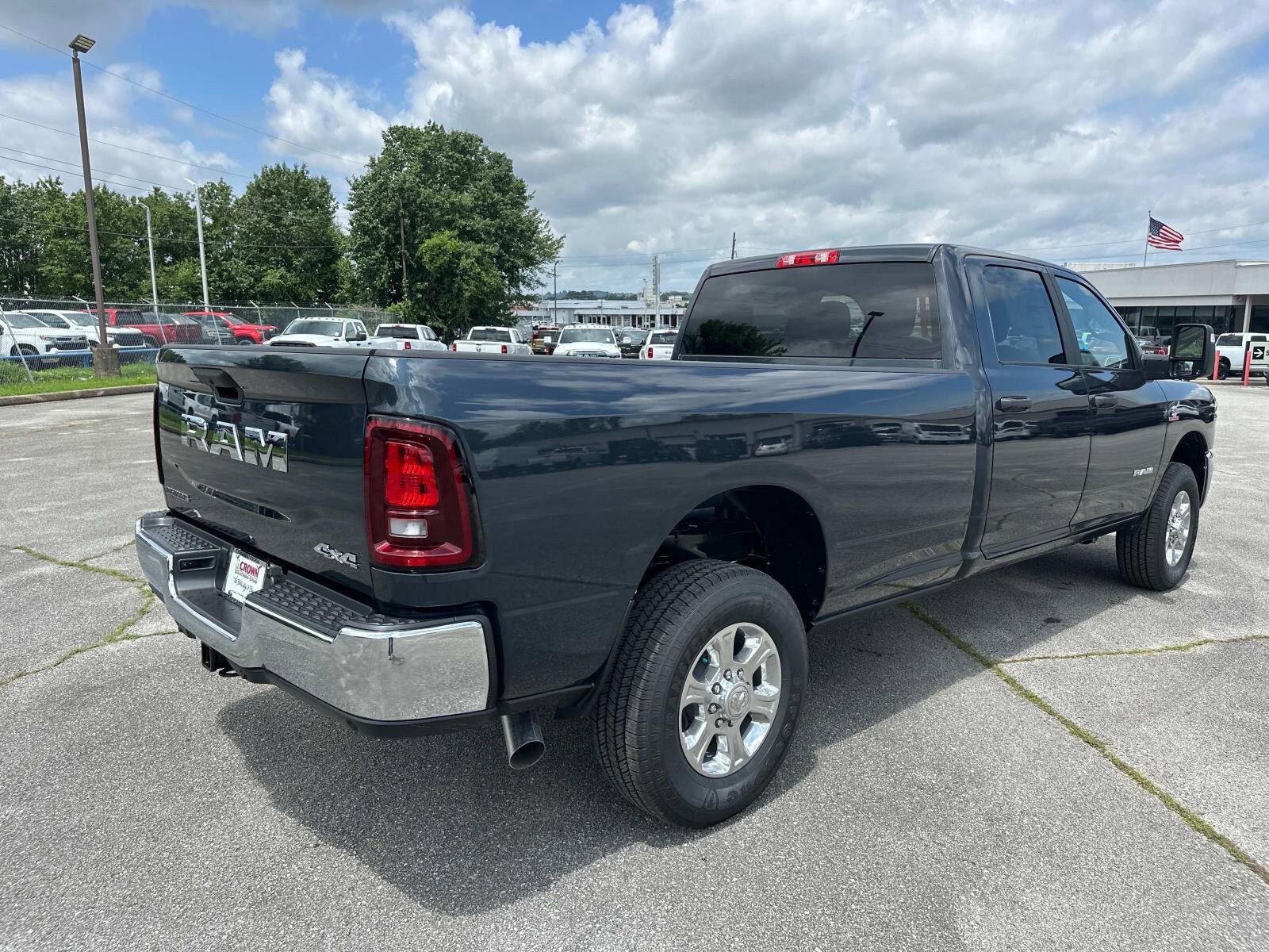 2025 Ram 2500 Big Horn photo 4