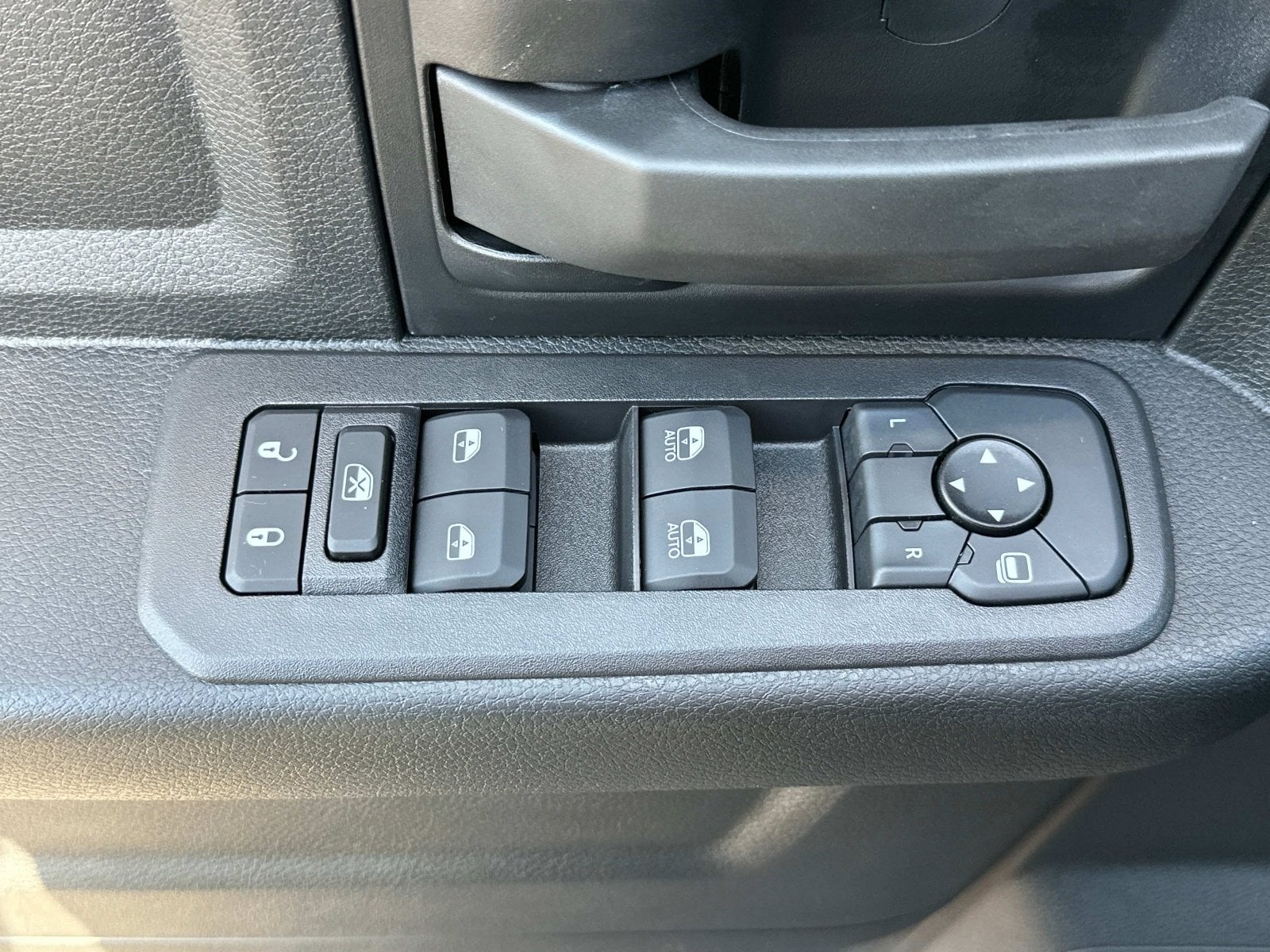 2025 RAM 2500 Tradesman - Photo 21