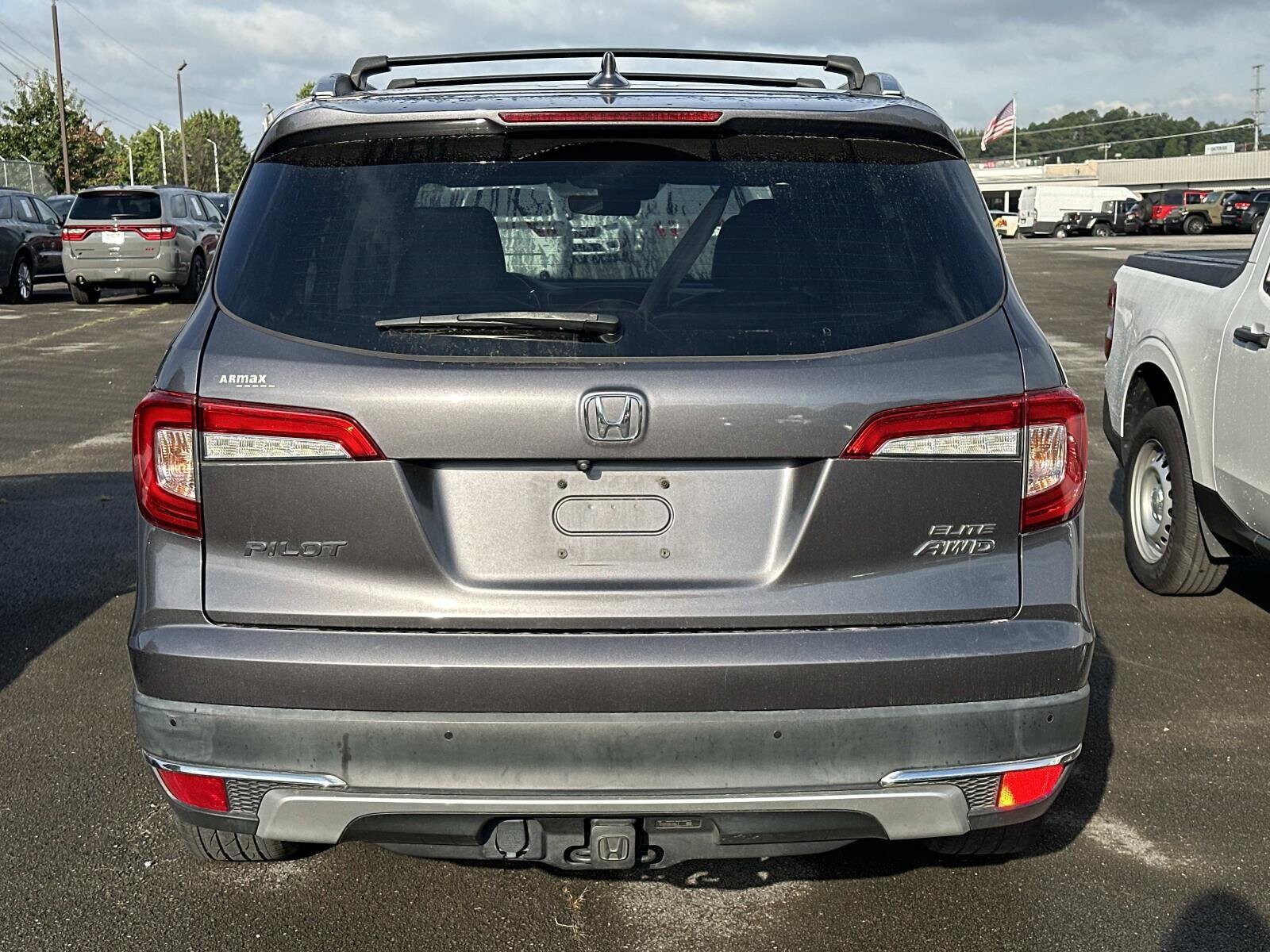 2019 Honda Pilot Elite photo 4