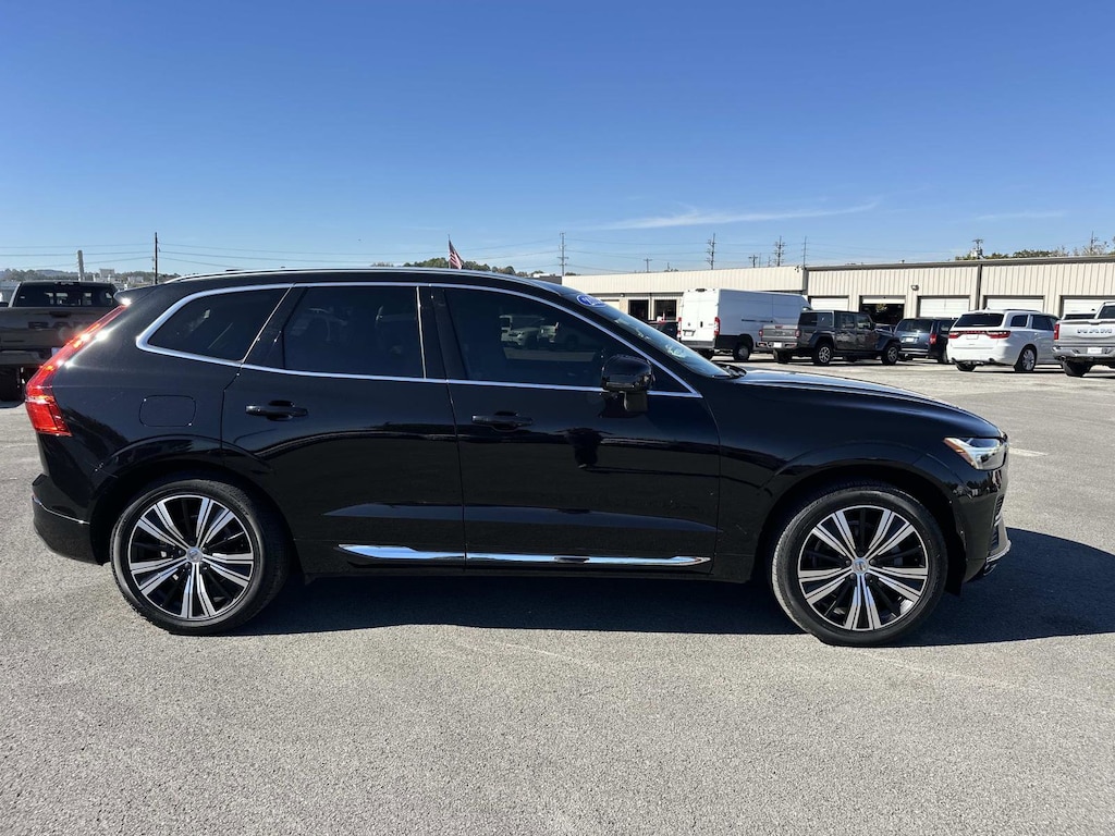 Used 2022 Volvo XC60 Inscription B5 FWD Inscription