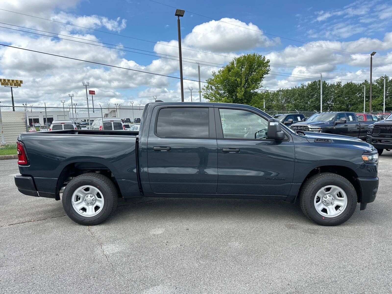 2026 Ram 1500 Tradesman photo 3