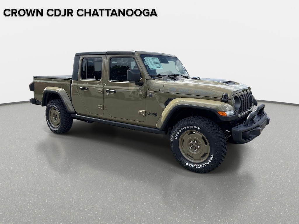 New 2026 Jeep Gladiator Sport Pickup