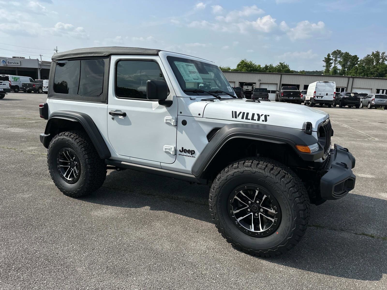 2025 Jeep Wrangler Sport photo 2