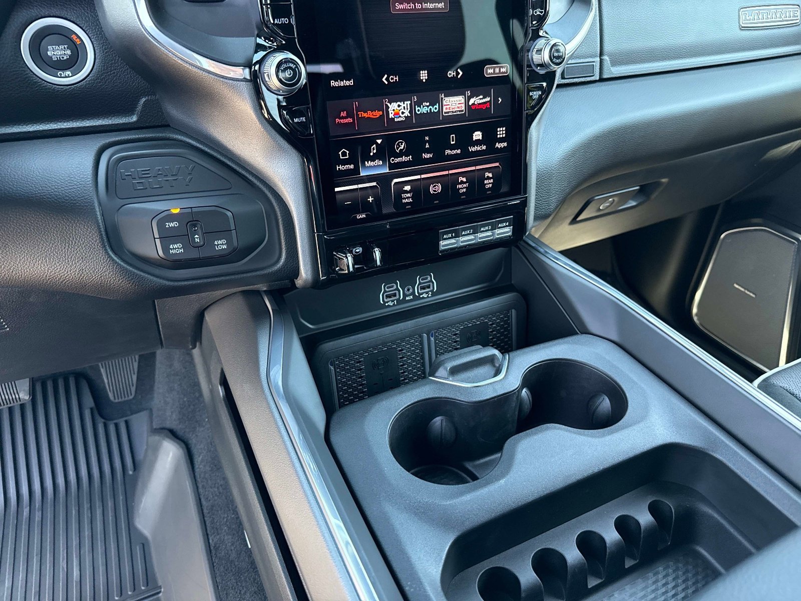 2025 RAM Ram 2500 Pickup Laramie - Photo 25