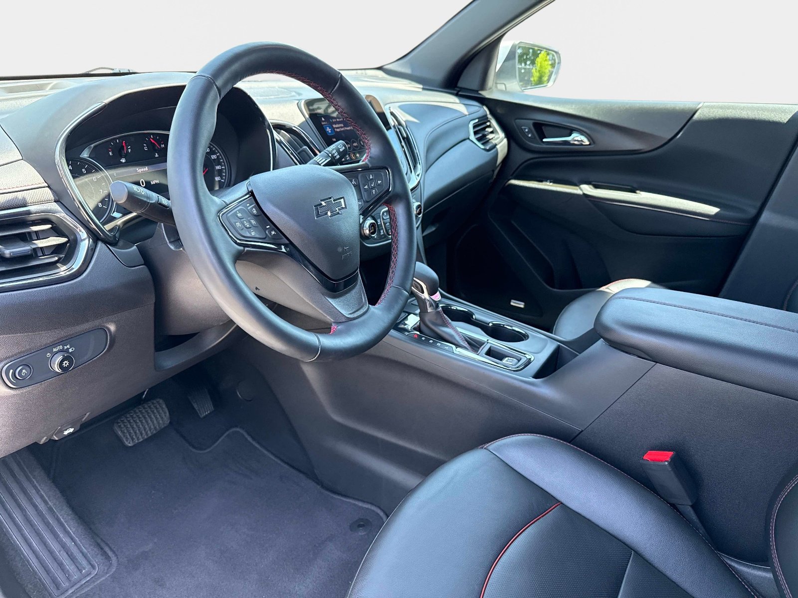 2024 Chevrolet Equinox RS - Photo 34