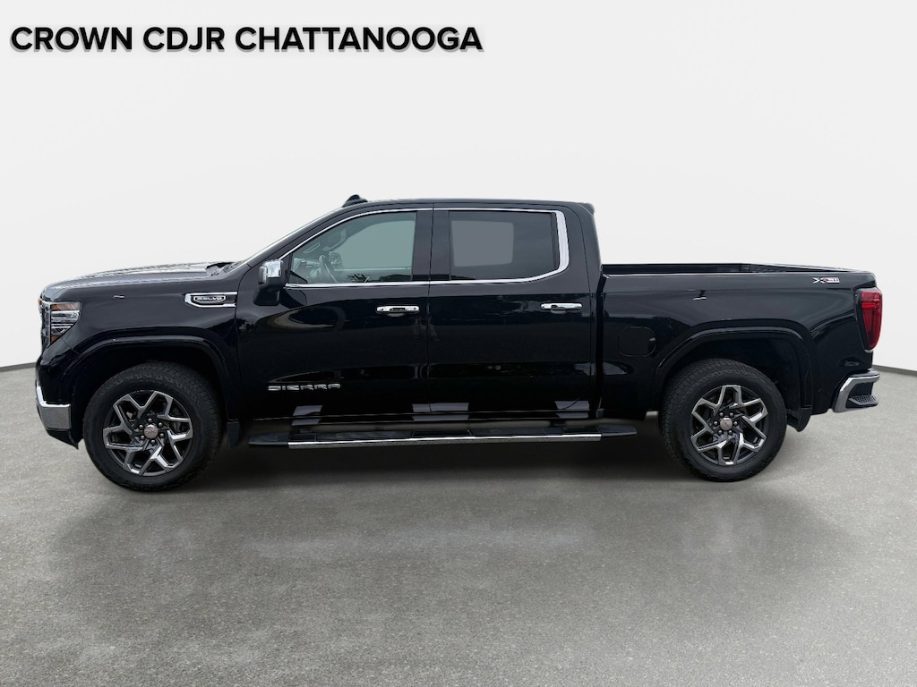Used 2025 GMC Sierra 1500 SLT 4WD Crew Cab 147 SLT
