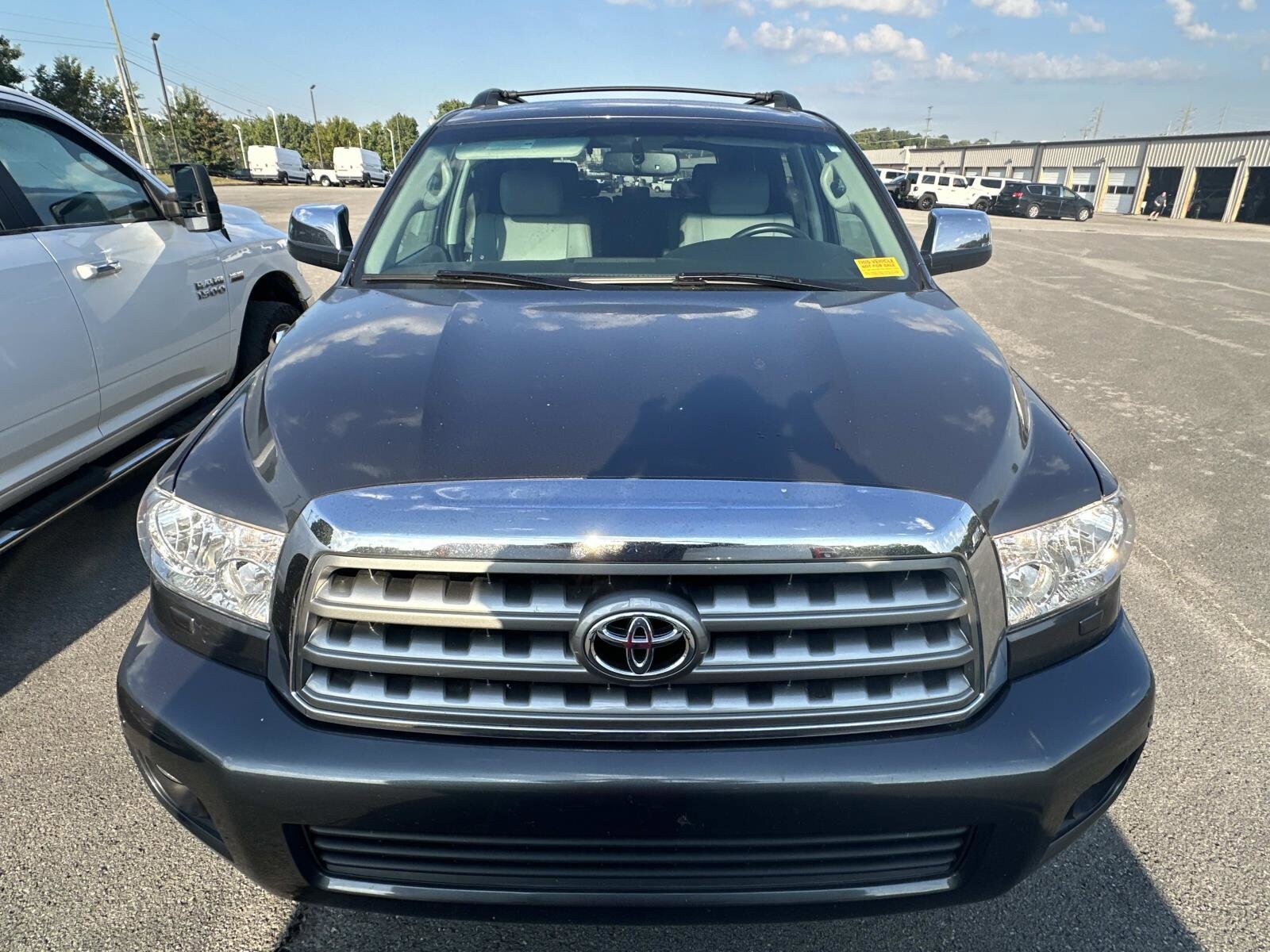 2016 Toyota Sequoia Limited photo 2