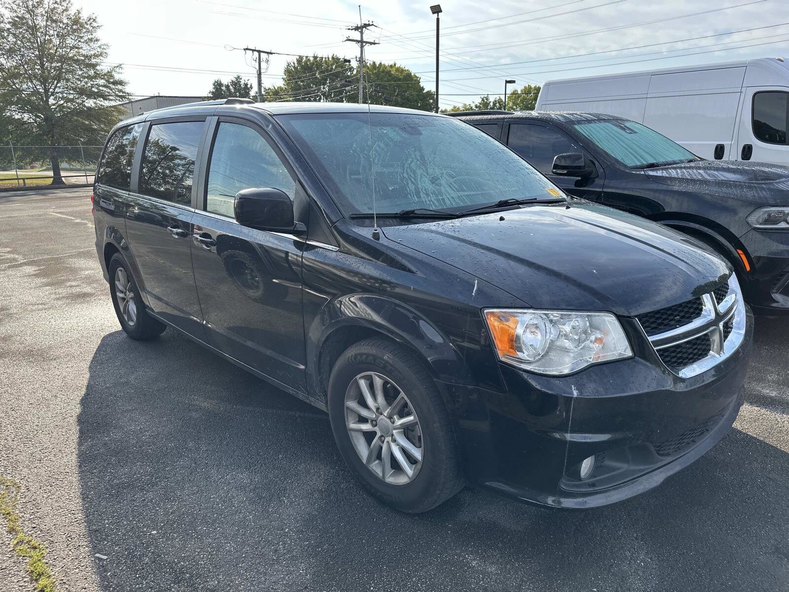 2019 Dodge Grand Caravan SXT photo 3