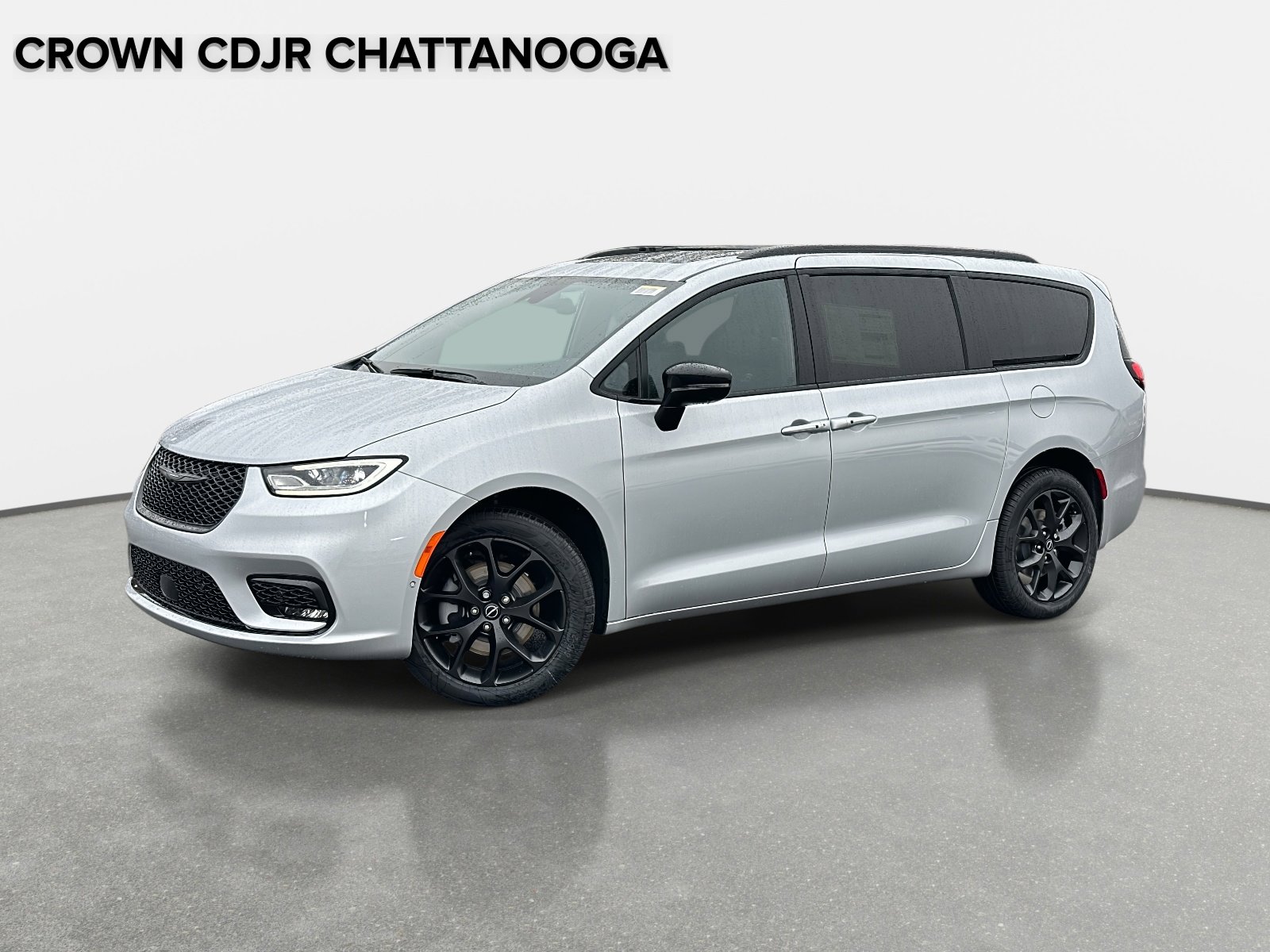 2026 Chrysler Pacifica Select AWD's photo