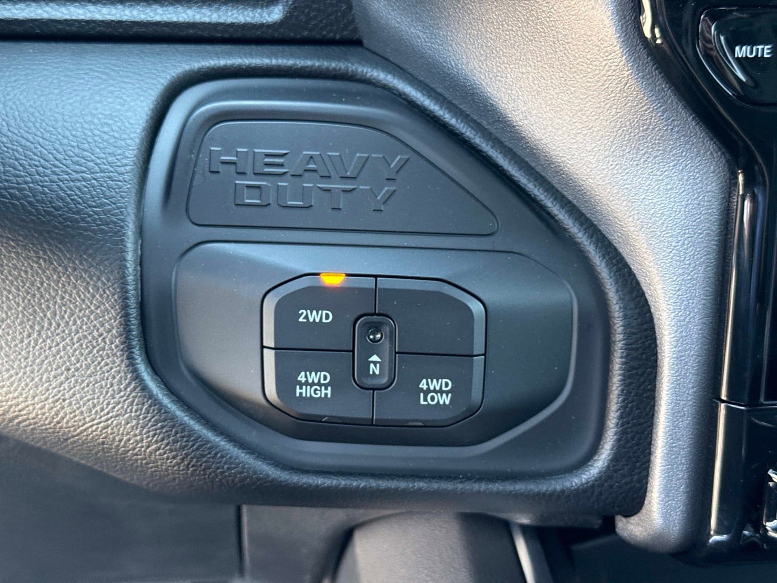 2025 RAM Ram 2500 Pickup Laramie - Photo 29