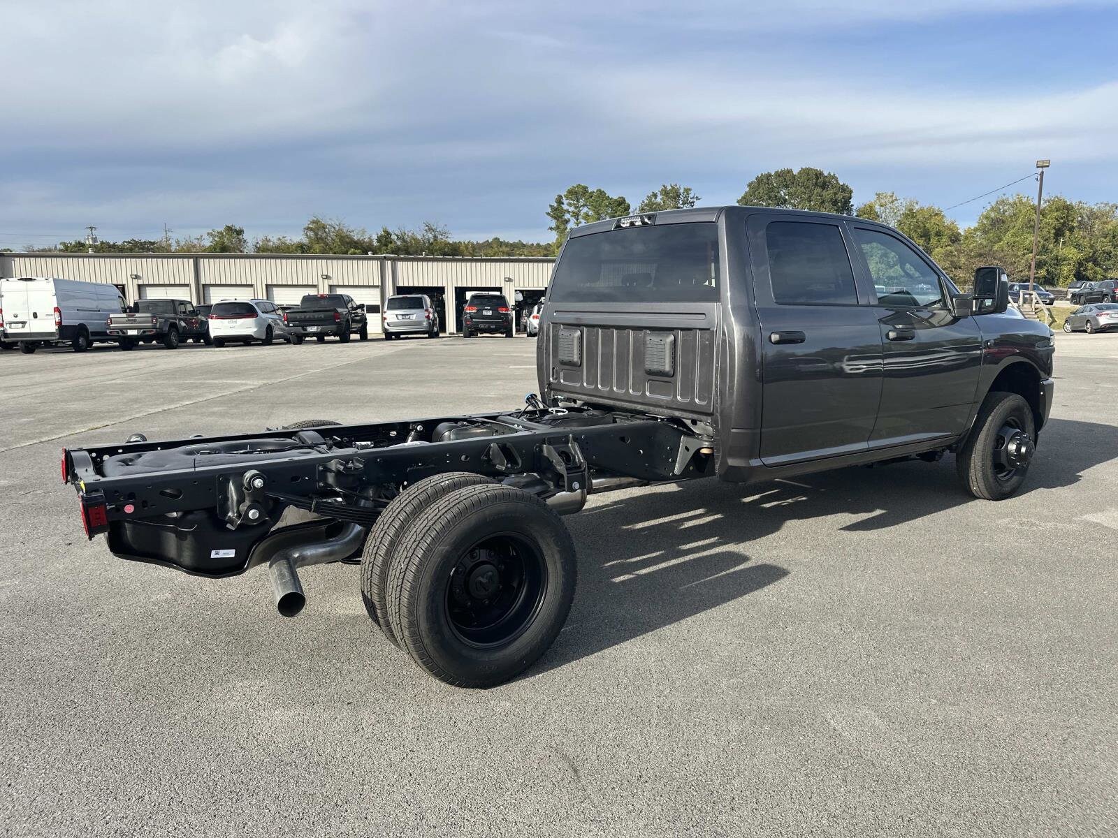 2026 Ram 3500 Tradesman photo 3