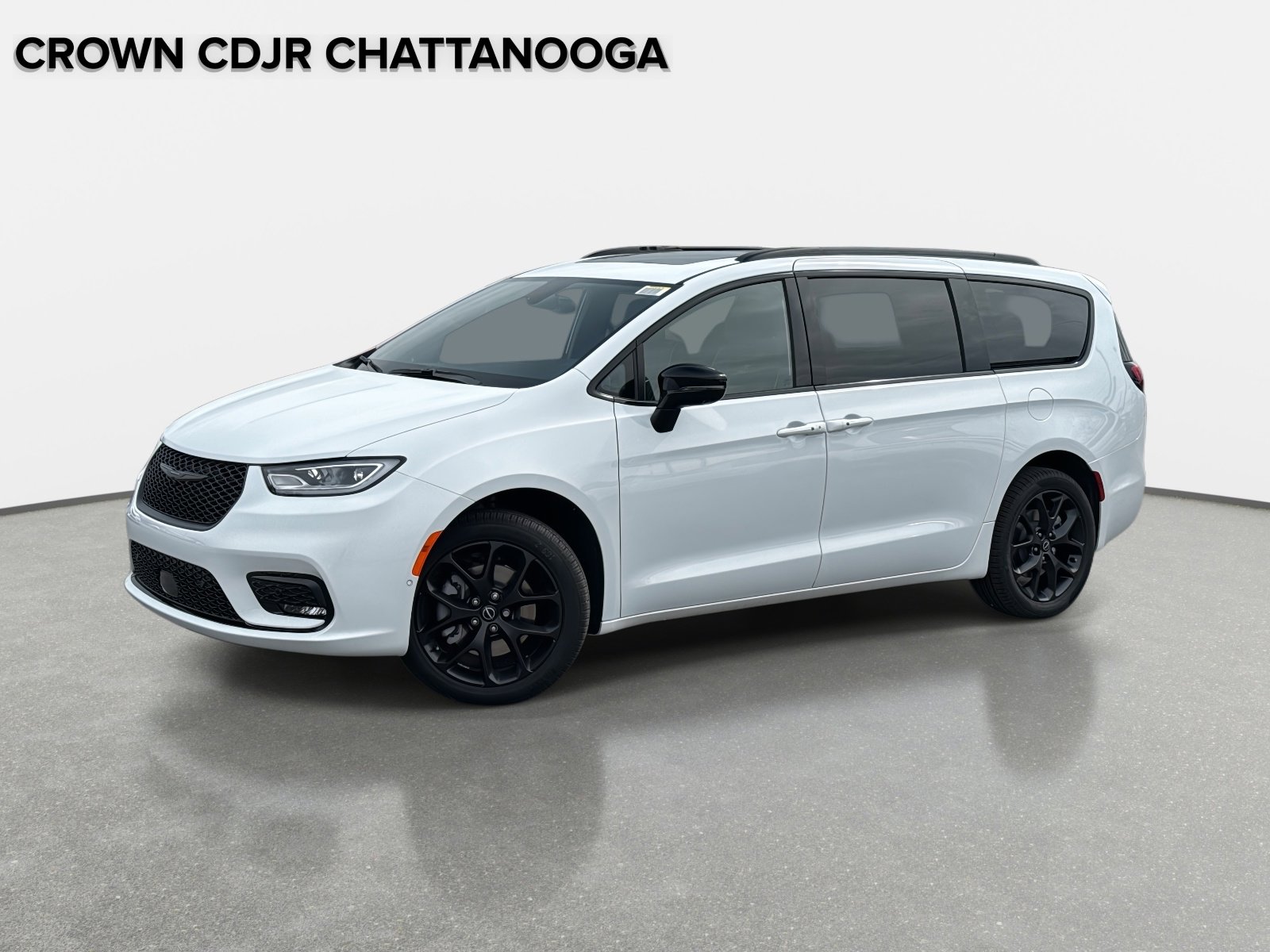 2026 Chrysler Pacifica Limited AWD's photo