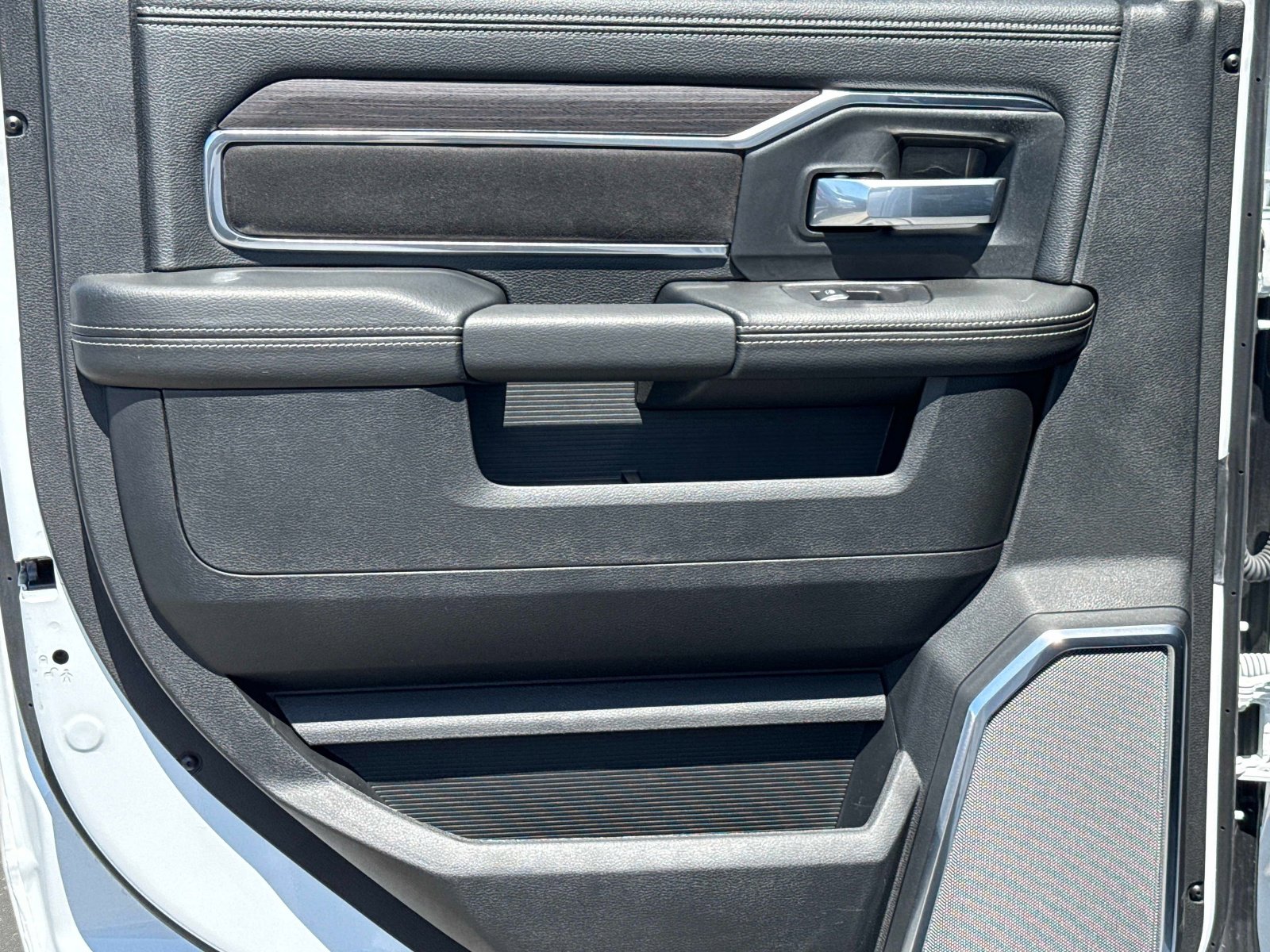 2025 RAM Ram 2500 Pickup Laramie - Photo 13