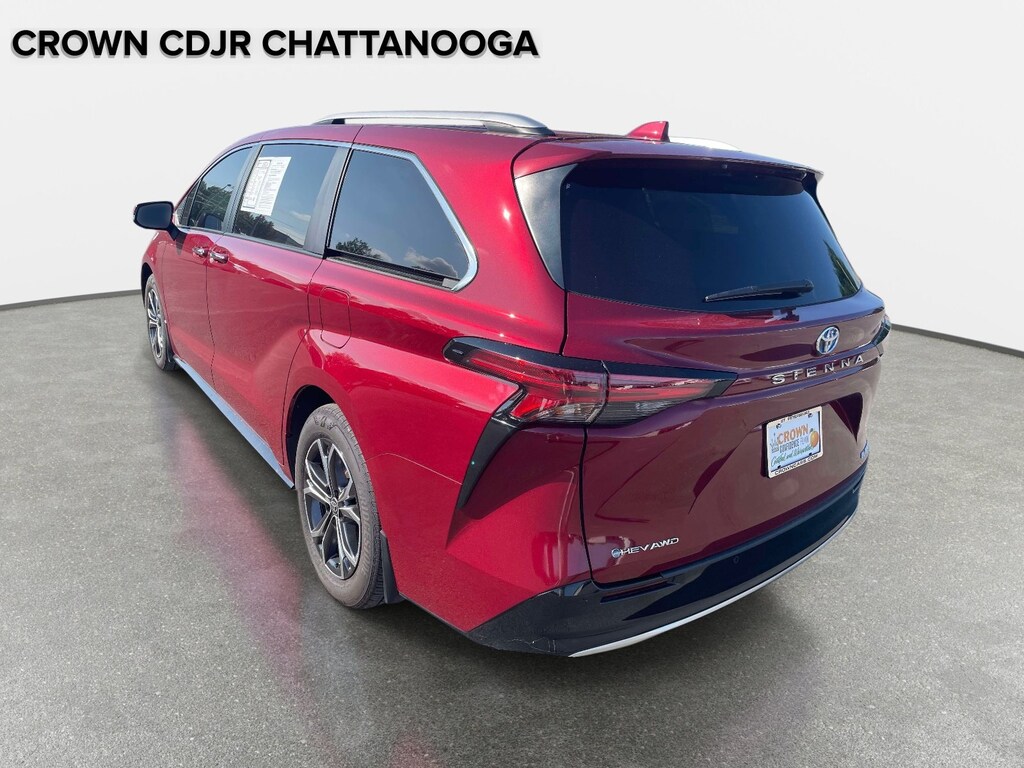 Used 2025 Toyota Sienna Platinum Platinum AWD 7-Passenger