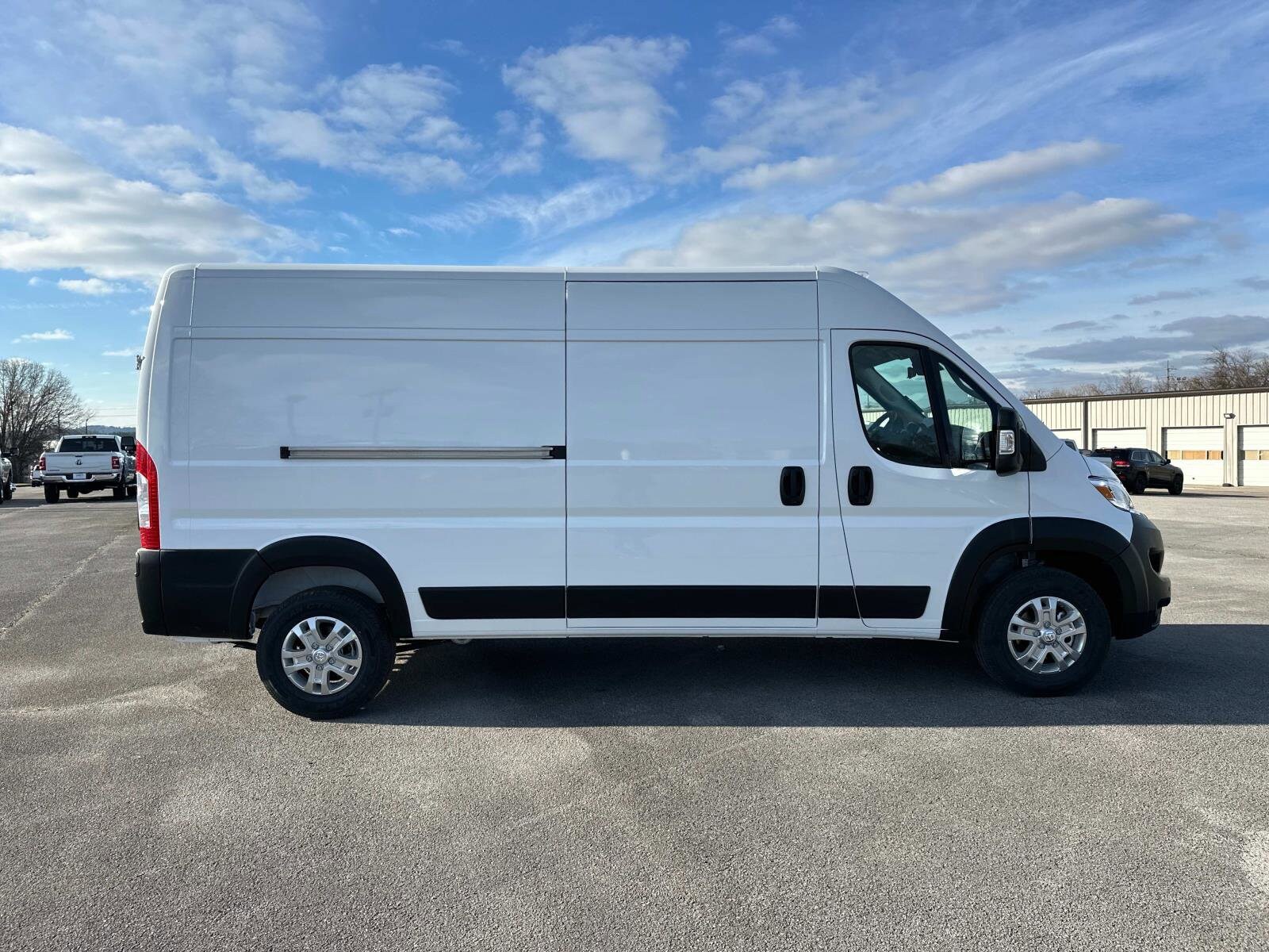 2025 Ram ProMaster 2500 photo 3