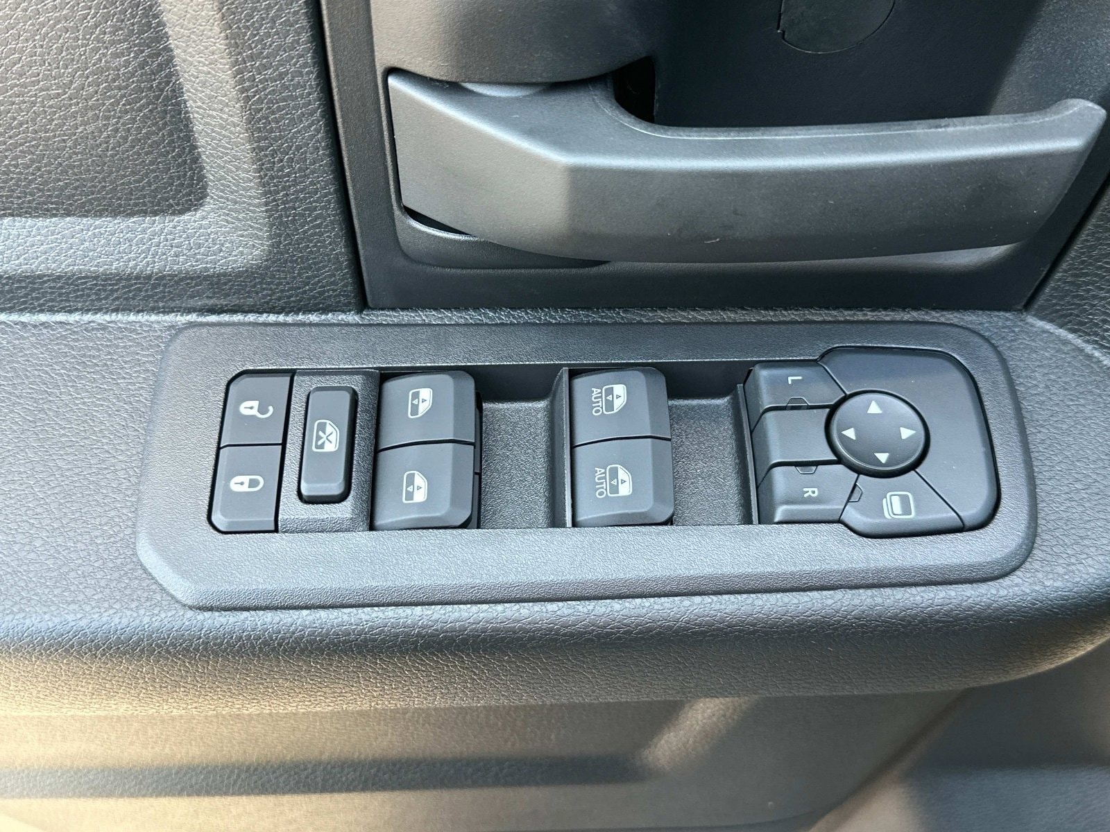 2025 RAM 2500 Tradesman - Photo 21