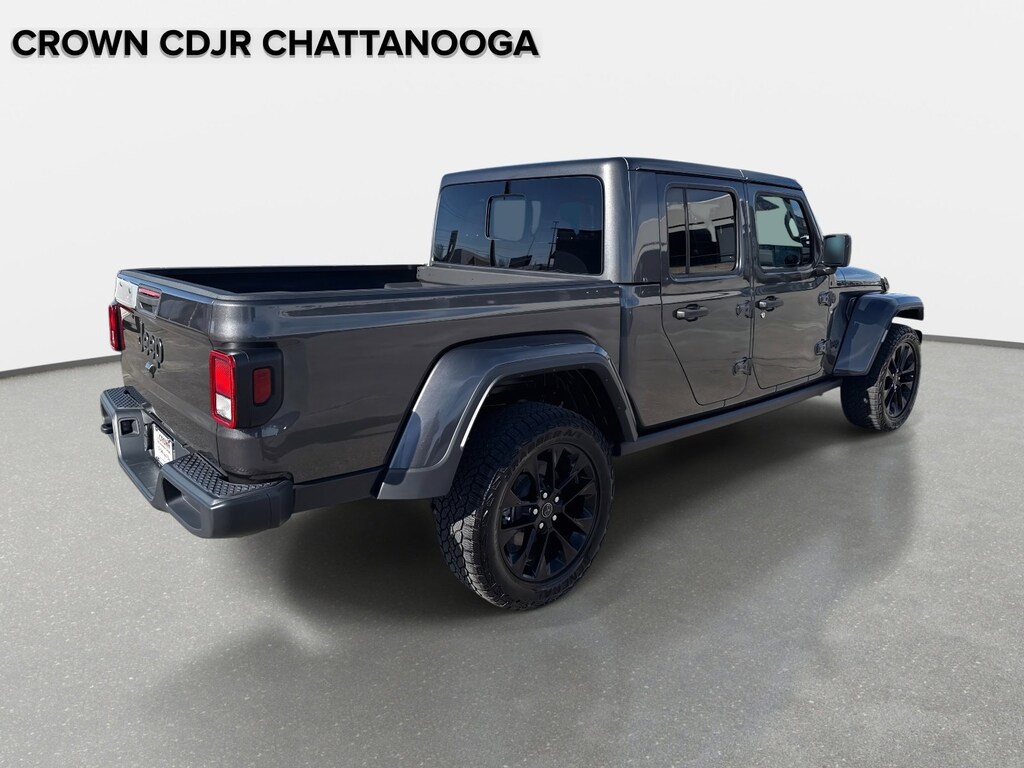 Used 2024 Jeep Gladiator Nighthawk Nighthawk 4x4