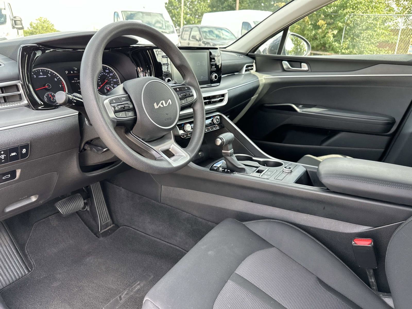 2022 Kia K5 LXS photo 4