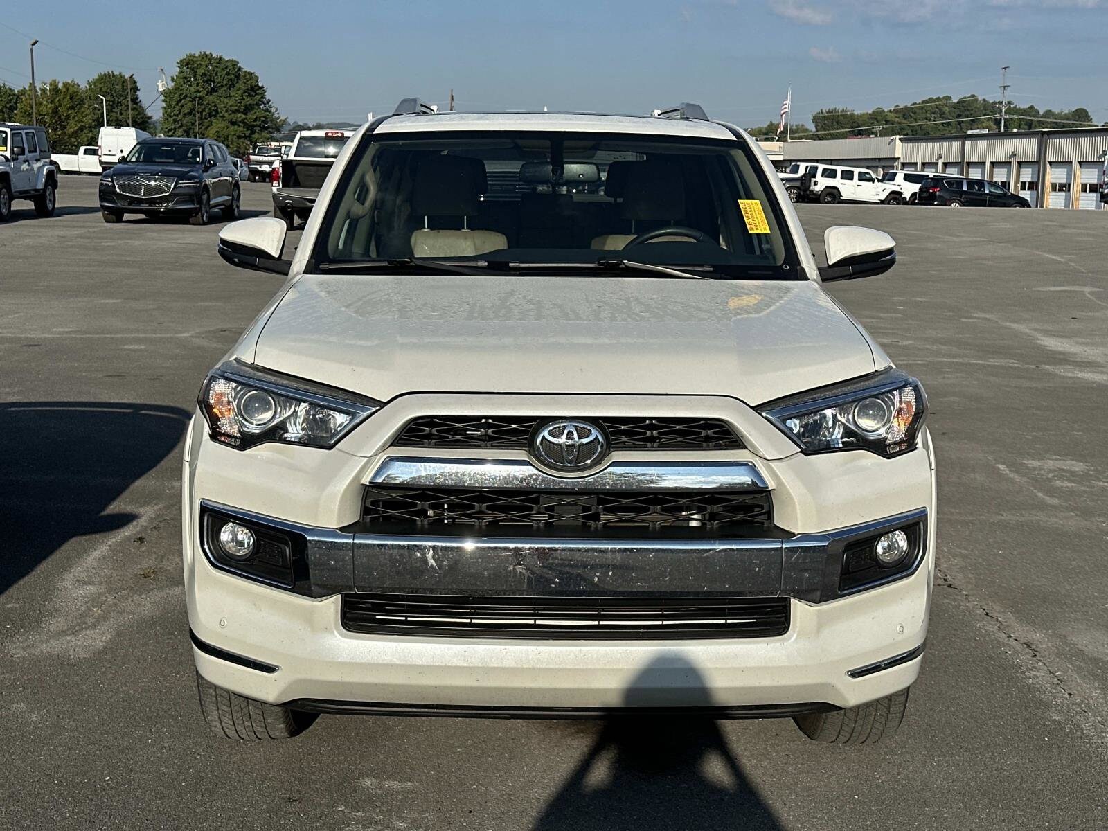 2018 Toyota 4Runner Limited 2WD photo 2