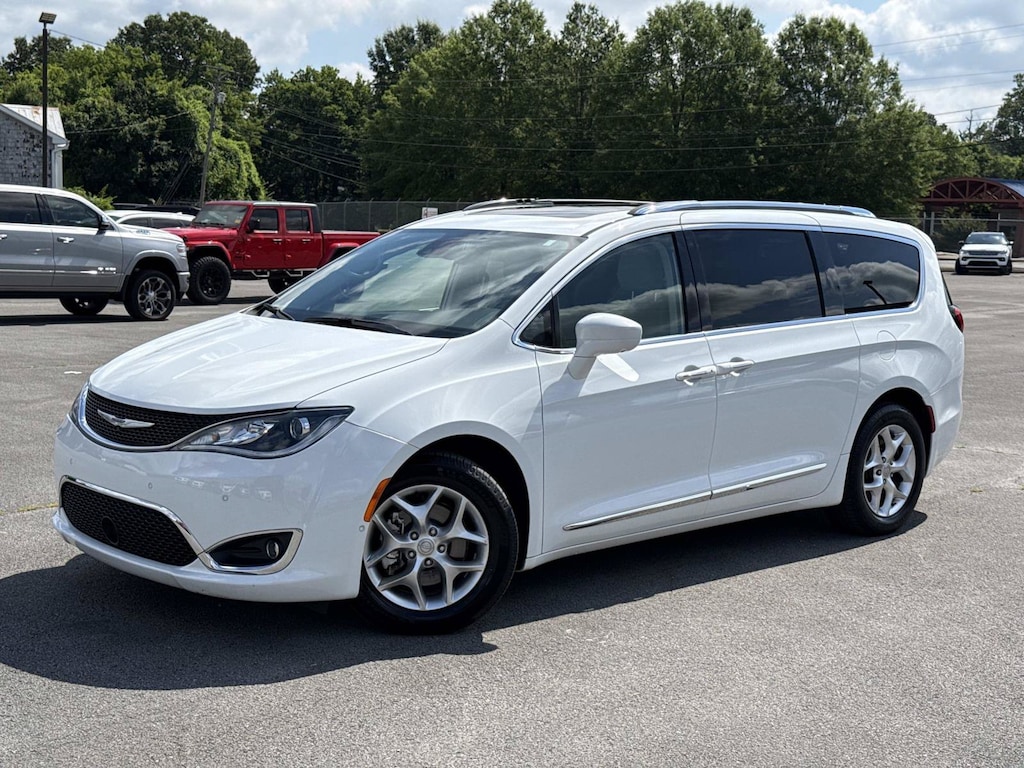 Used 2020 Chrysler Pacifica Touring L Plus Touring L Plus FWD