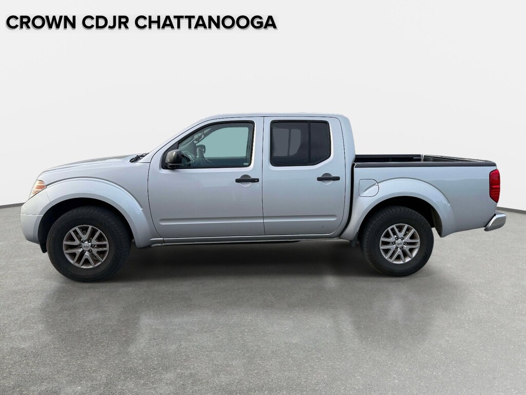 Used 2016 Nissan Frontier SV 2WD Crew Cab SWB Auto SV