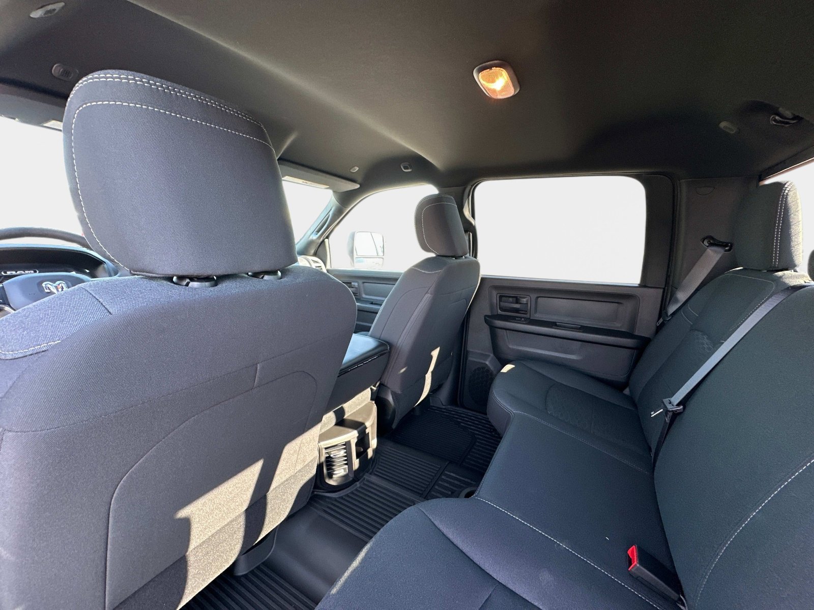 2025 RAM 2500 Tradesman - Photo 19