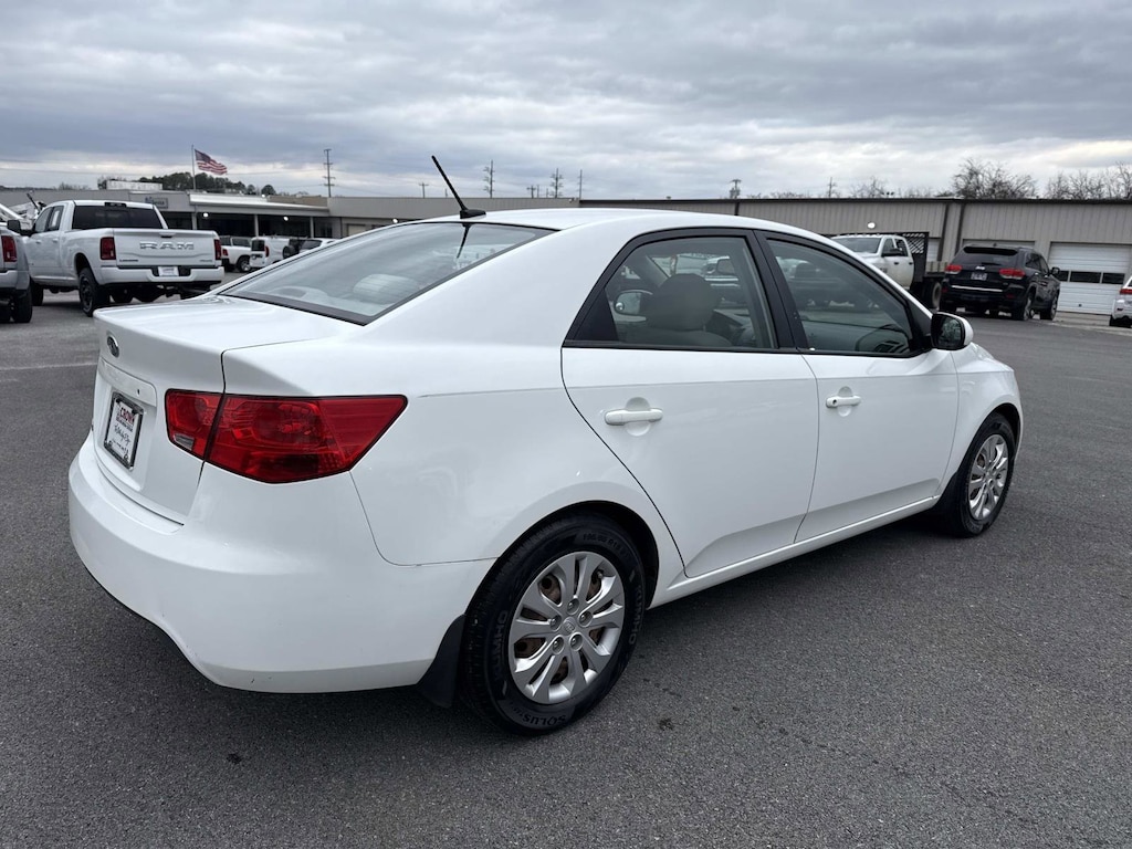 Used 2013 Kia Forte LX Sedan
