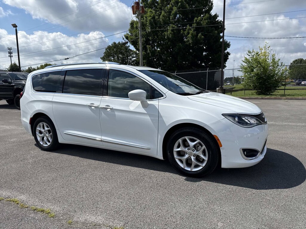 Used 2020 Chrysler Pacifica Touring L Plus Touring L Plus FWD