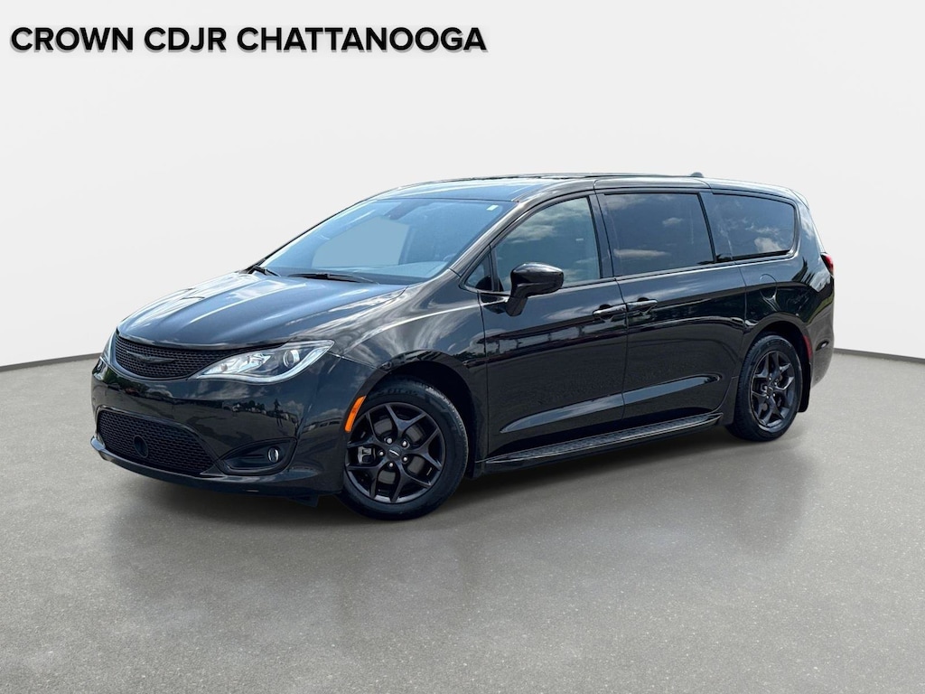 Used 2020 Chrysler Pacifica Touring Touring FWD