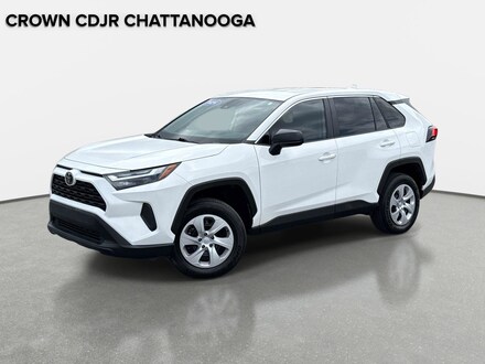 2024 Toyota RAV4 LE LE FWD
