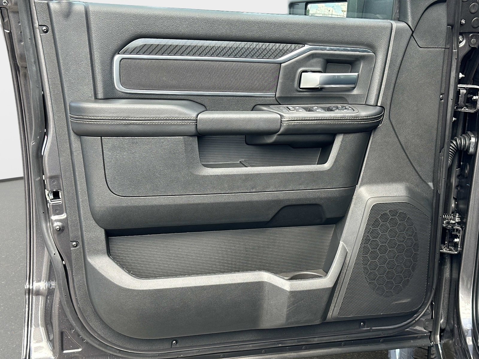 2025 RAM 2500 Big Horn - Photo 19