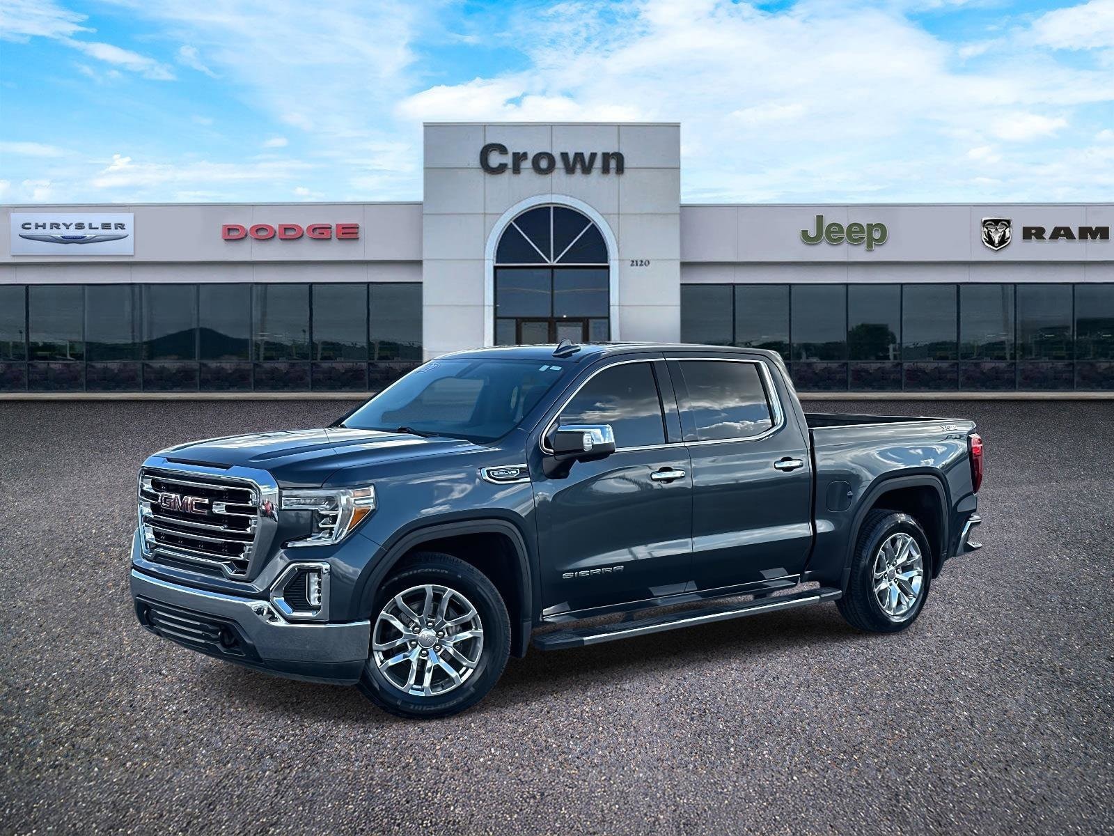 2019 GMC Sierra 1500 SLT's photo