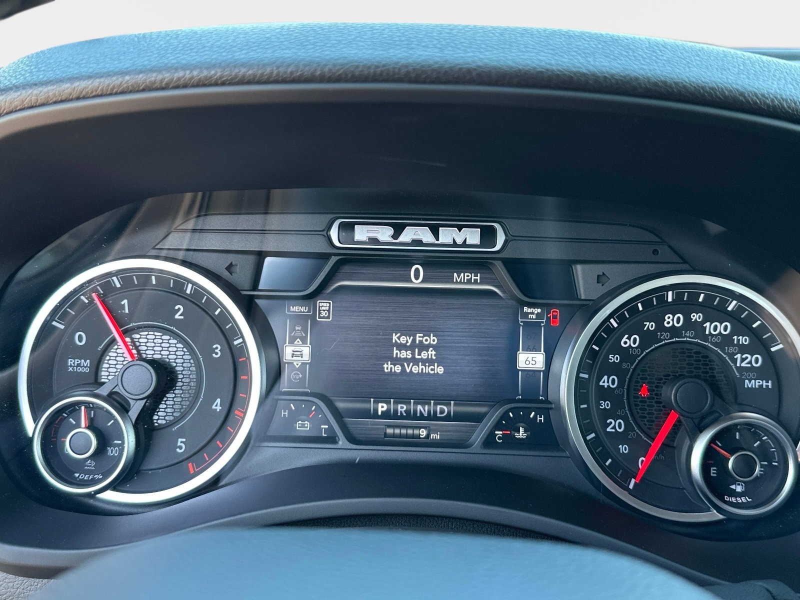 2025 RAM 2500 Tradesman - Photo 28