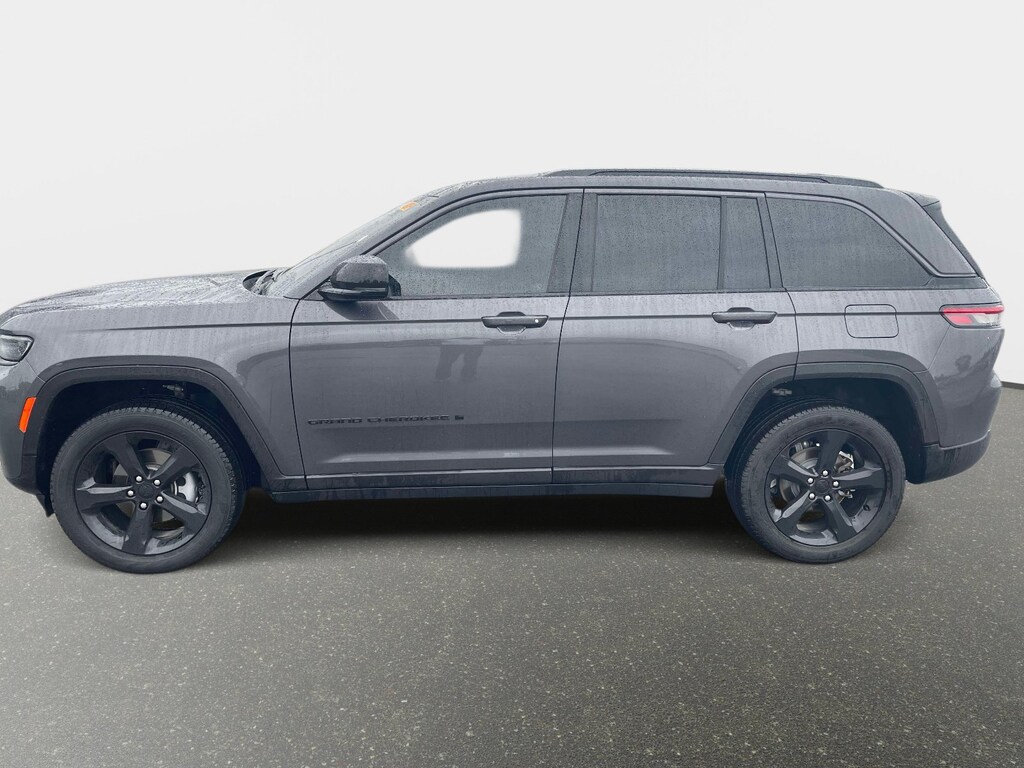 Used 2026 Jeep Grand Cherokee Limited Limited 4x2