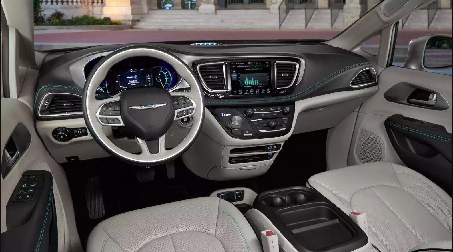 2018_chrysler_pacifica-hybrid_dsh_td_728171_1600.jpg