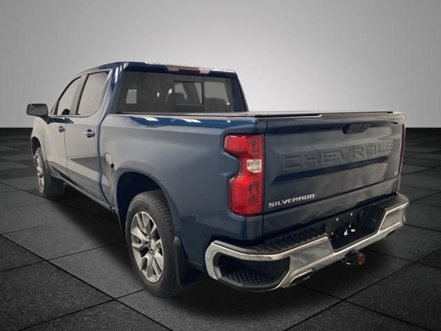 2020 Chevrolet Silverado 1500 LT photo 3