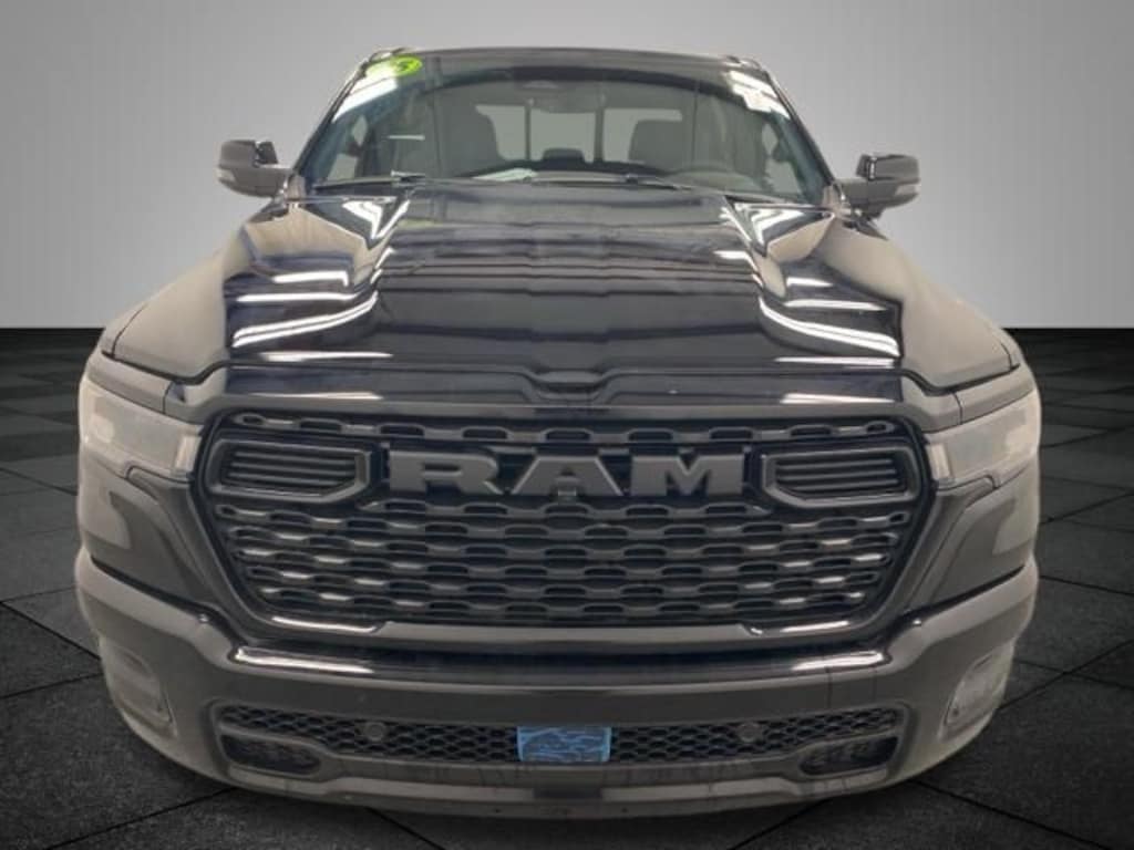 New 2025 Ram 1500 BIG HORN CREW CAB 4X4 5'7 BOX Pickup