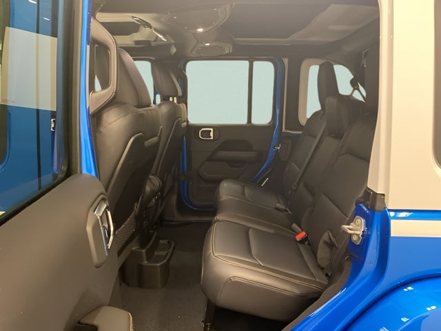2026 Jeep Wrangler 4-Door Sahara - Photo 20